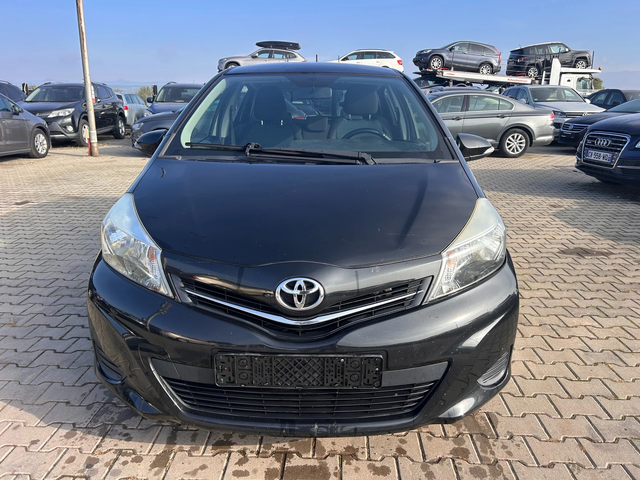 Toyota Yaris 1.0i NAVI/KAMERA EURO 5 - автомобили, коли, обяви за нови и употребявани 2