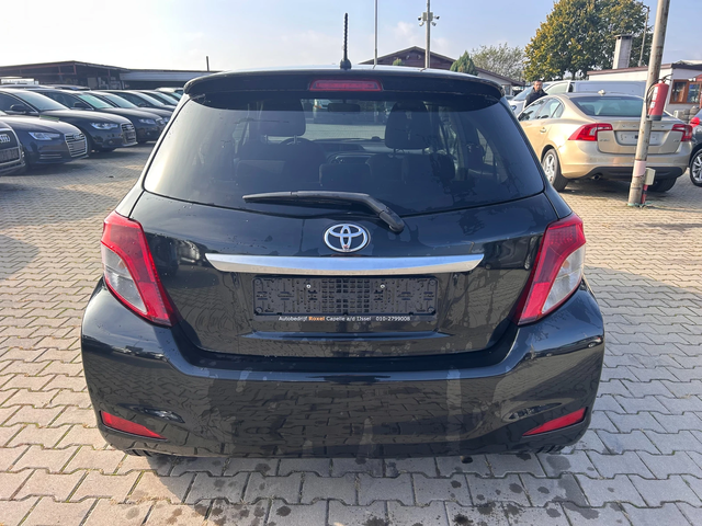Toyota Yaris 1.0i NAVI/KAMERA EURO 5 - автомобили, коли, обяви за нови и употребявани 6