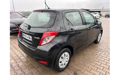 toyota-yaris - 5