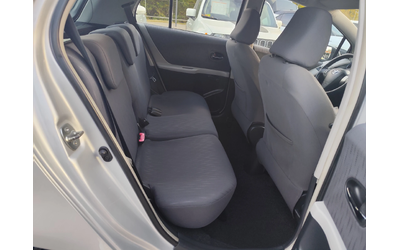 Toyota Yaris 1.4D-4D* KLIMA* - автомобили, коли, обяви за нови и употребявани 9