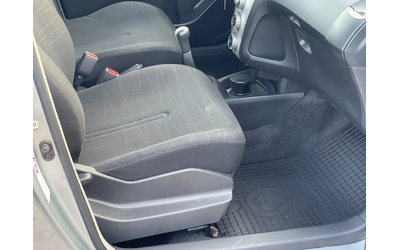 Toyota Yaris 1.0 VVT-i - автомобили, коли, обяви за нови и употребявани 11