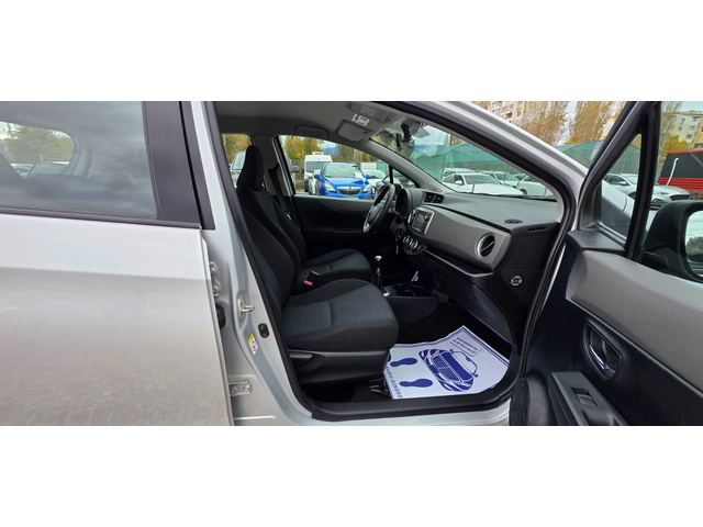 Toyota Yaris 1.0i 70k.c EURO 5B UNIKAT ITALIA - автомобили, коли, обяви за нови и употребявани 12