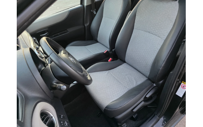 Toyota Yaris 1.3i 100k.c EURO 5B ITALIA - автомобили, коли, обяви за нови и употребявани 8