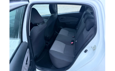 Toyota Yaris 1.4 D4D - автомобили, коли, обяви за нови и употребявани 13