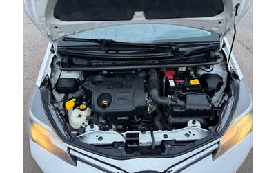 Toyota Yaris 1.4 D4D - автомобили, коли, обяви за нови и употребявани 16