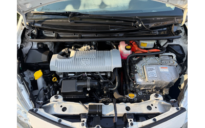 Toyota Yaris 1.5 Hybrid - автомобили, коли, обяви за нови и употребявани 16