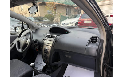 Toyota Yaris 1.3VVTI FACELIFT 101HP - автомобили, коли, обяви за нови и употребявани 11