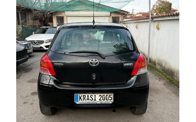 toyota-yaris - 4
