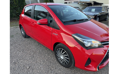 Toyota Yaris 1.5i Hybrid - автомобили, коли, обяви за нови и употребявани 8