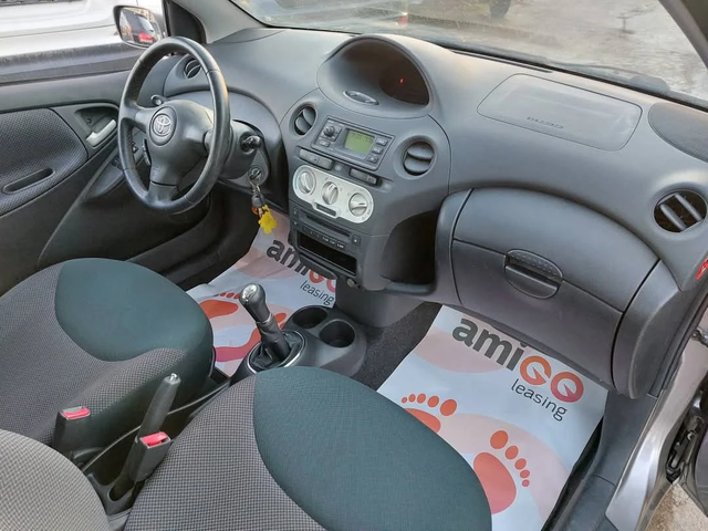 Toyota Yaris 1.4D4D - автомобили, коли, обяви за нови и употребявани 14