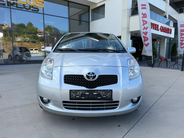 Toyota Yaris - автомобили, коли, обяви за нови и употребявани 0