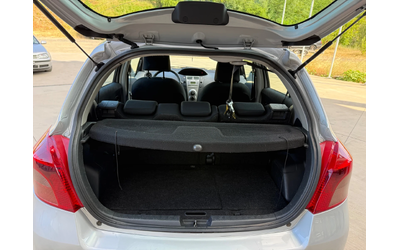 Toyota Yaris - автомобили, коли, обяви за нови и употребявани 12