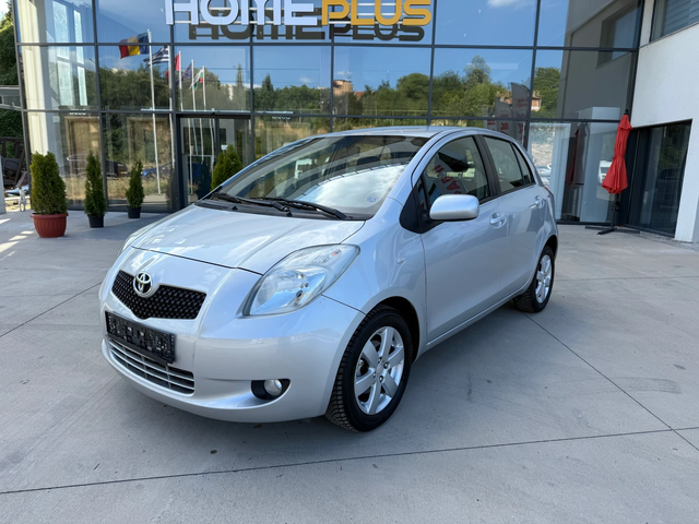 Toyota Yaris - автомобили, коли, обяви за нови и употребявани 1