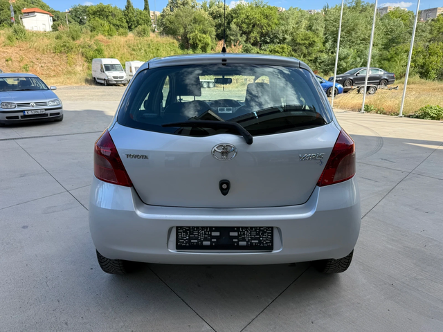 Toyota Yaris - автомобили, коли, обяви за нови и употребявани 4