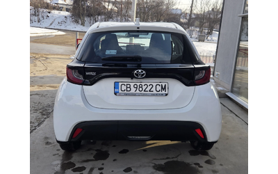 toyota-yaris - 4