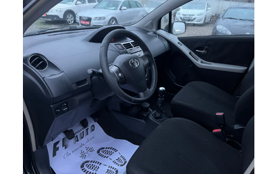 Toyota Yaris 1.4d4d-90-FEIS-ITALIA - автомобили, коли, обяви за нови и употребявани 11