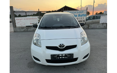 toyota-yaris - 1