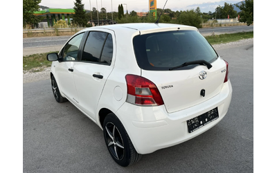 toyota-yaris - 4