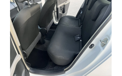 Toyota Yaris FACE 70кс EURO 4 КЛИМАТИК - автомобили, коли, обяви за нови и употребявани 8