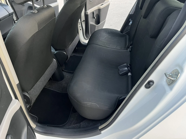 Toyota Yaris FACE 70кс EURO 4 КЛИМАТИК - автомобили, коли, обяви за нови и употребявани 8