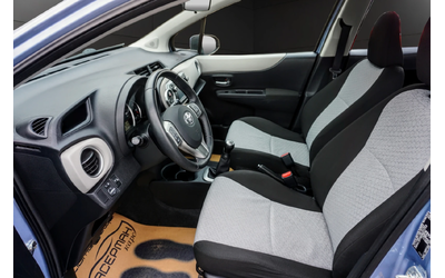 Toyota Yaris 1.0i LOUNGE - автомобили, коли, обяви за нови и употребявани 6