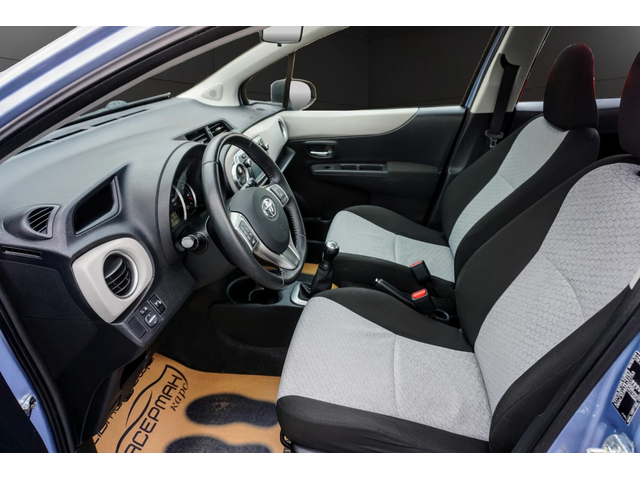 Toyota Yaris 1.0i LOUNGE - автомобили, коли, обяви за нови и употребявани 6