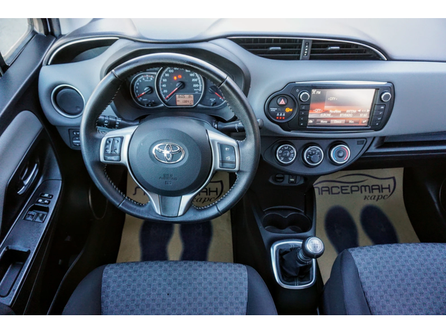 Toyota Yaris 1.3i ACTIVE - автомобили, коли, обяви за нови и употребявани 6