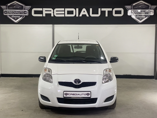 Toyota Yaris 1.0 - автомобили, коли, обяви за нови и употребявани 1