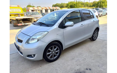 toyota-yaris - 2