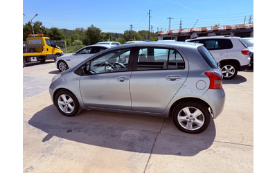 toyota-yaris - 3