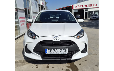 toyota-yaris - 1