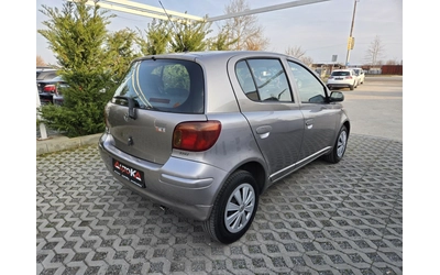 toyota-yaris - 2