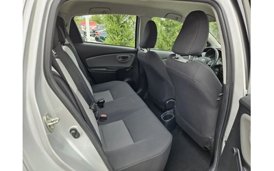 Toyota Yaris 1.0i-69kc= = LINE ASSIST= КАМЕРА= СЕРВИЗНА ИСТОРИЯ - автомобили, коли, обяви за нови и употребявани 13