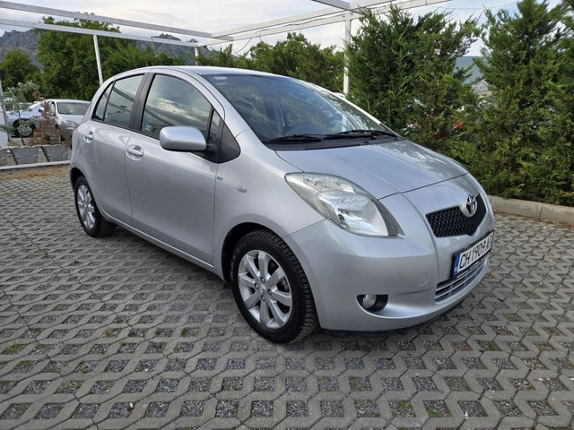 Toyota Yaris 1.3VVTI-87кс= АВТОМАТ= 5ВРАТИ= ОБСЛУЖЕНА - автомобили, коли, обяви за нови и употребявани 1