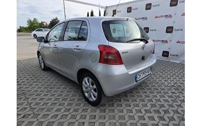 toyota-yaris - 4
