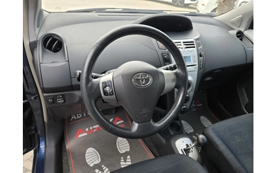 Toyota Yaris 1.4D4D-90кс= АВТОМАТ= КЛИМАТРОНИК= KEYLESS - автомобили, коли, обяви за нови и употребявани 7