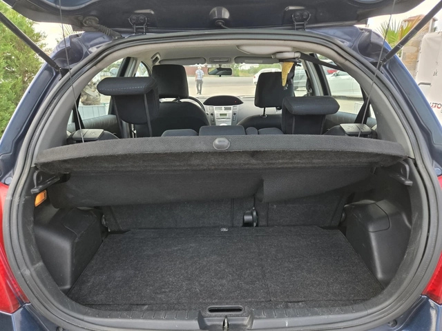 Toyota Yaris 1.4D4D-90кс= АВТОМАТ= КЛИМАТРОНИК= KEYLESS - автомобили, коли, обяви за нови и употребявани 9