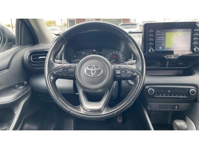 Toyota Yaris 1.5 HEV - автомобили, коли, обяви за нови и употребявани 11