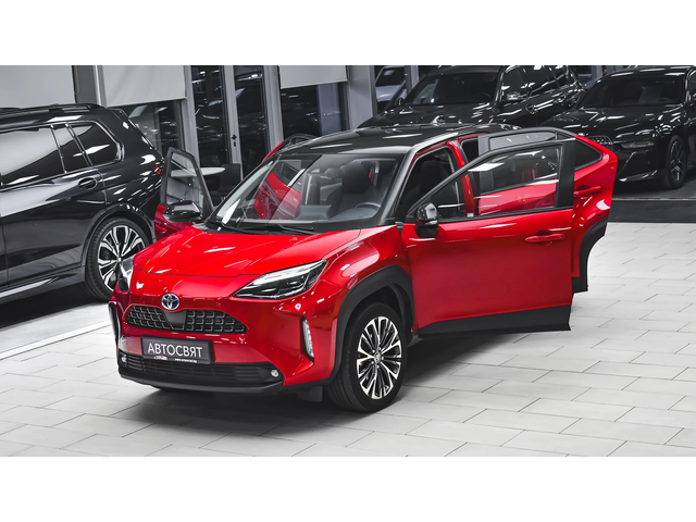 Toyota Yaris Cross 1.5 Hybrid Chic 4x4 Automatic - автомобили, коли, обяви за нови и употребявани 0