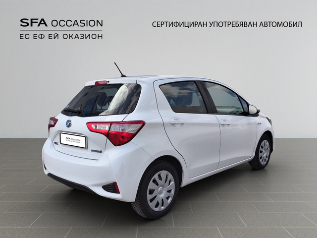 Toyota YARIS HYBRID 1.5E / 75HP EAT E6 - автомобили, коли, обяви за нови и употребявани 4