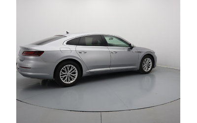 Volkswagen Arteon - автомобили, коли, обяви за нови и употребявани 12