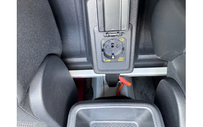 volkswagen-caddy-klima-tempomat-parktronik-multimedia-icarbg-94kkm-my22-icarstarazagora - 0