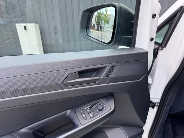 VW Caddy Caddy - автомобили, коли, обяви за нови и употребявани 15