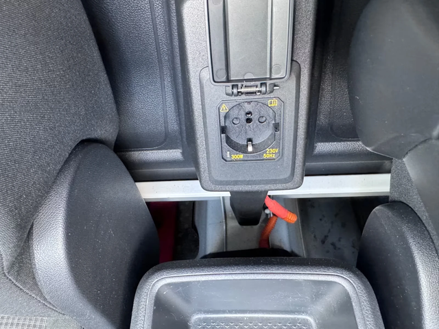 VW Caddy Caddy - автомобили, коли, обяви за нови и употребявани 17