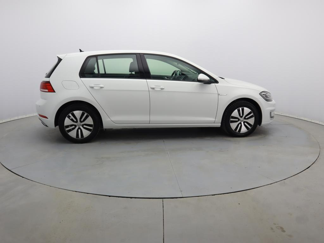 Volkswagen Golf - автомобили, коли, обяви за нови и употребявани 10
