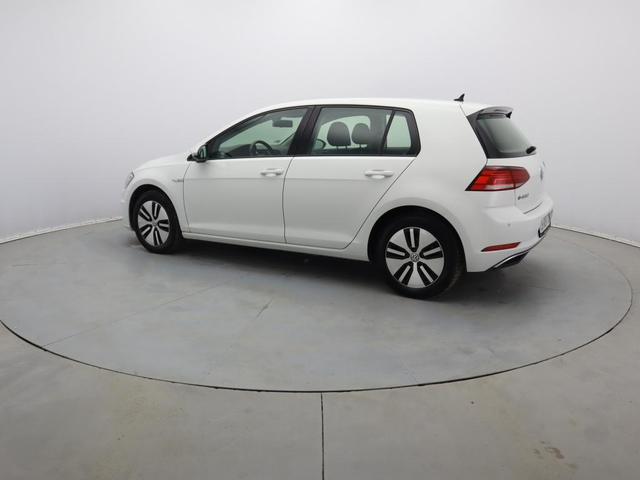 Volkswagen Golf - автомобили, коли, обяви за нови и употребявани 25