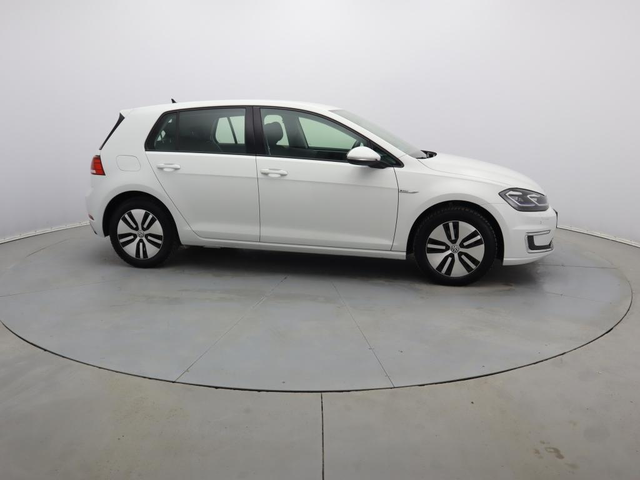 Volkswagen Golf - автомобили, коли, обяви за нови и употребявани 8