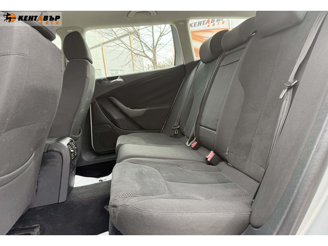 Volkswagen Passat 1.9d 105к.с. - автомобили, коли, обяви за нови и употребявани 8