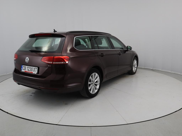 Volkswagen Passat - автомобили, коли, обяви за нови и употребявани 13