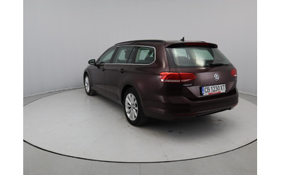 Volkswagen Passat - автомобили, коли, обяви за нови и употребявани 18